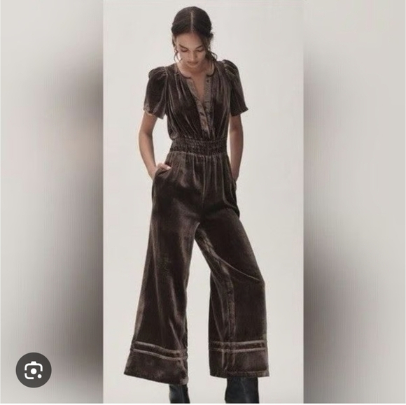 Anthropogie NWTs Somerset Velvet Jumpsuit - Picture 4 of 10